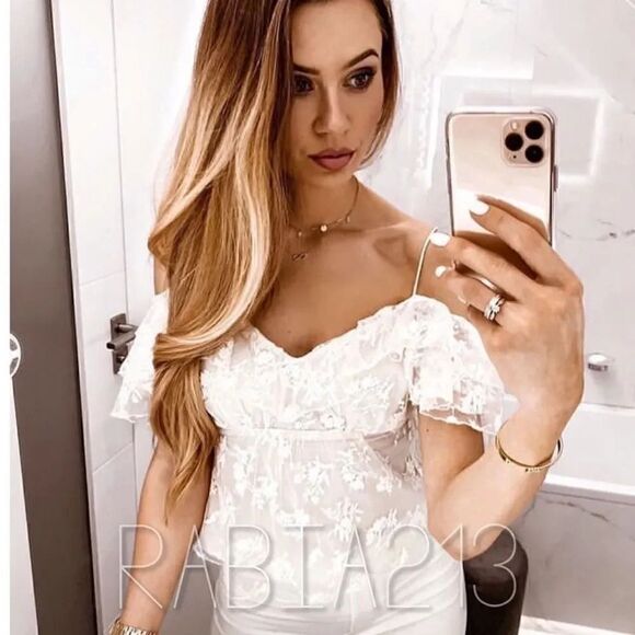 ZARA EMBROIDERED RUFFLED BLOUSE  - Picture 3 of 11